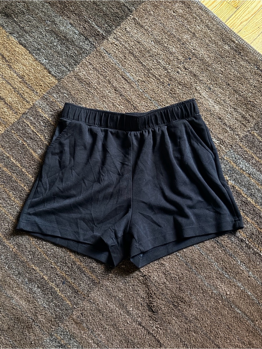 Women's Black Elastic-Waist Lounge Shorts M